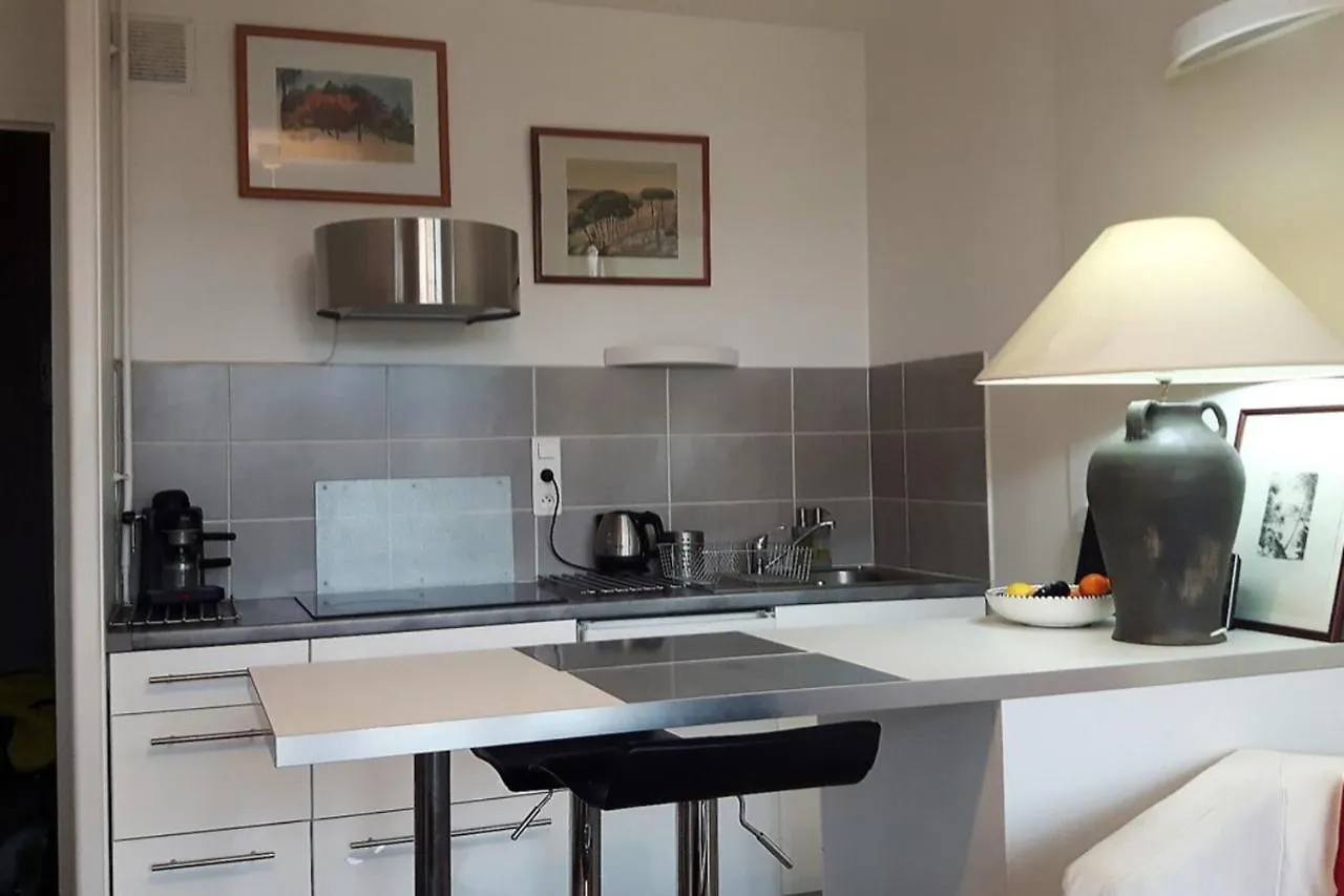 Charming Bright T2 Balcony Parking Telework Apartment Annecy